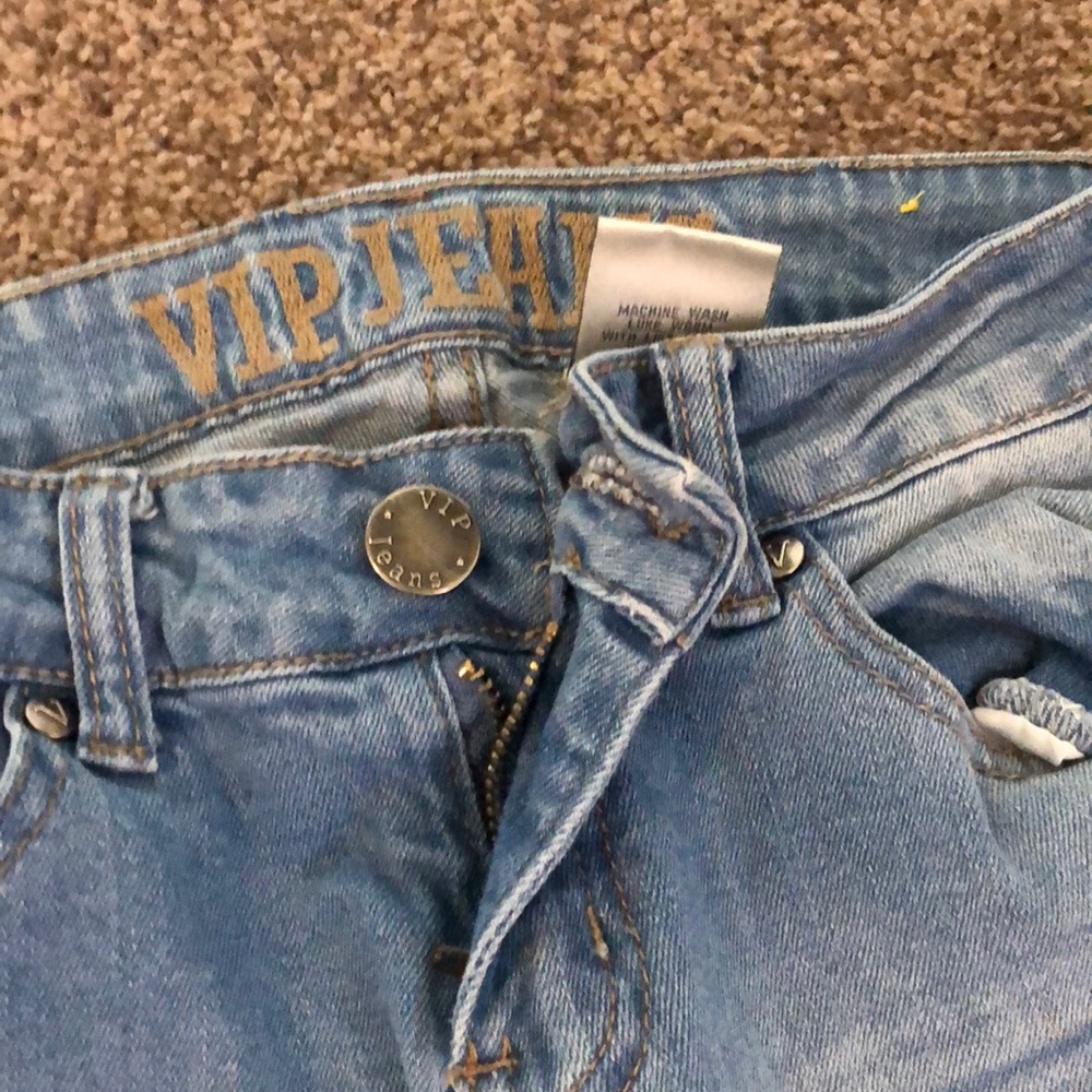 VIP JEANS
